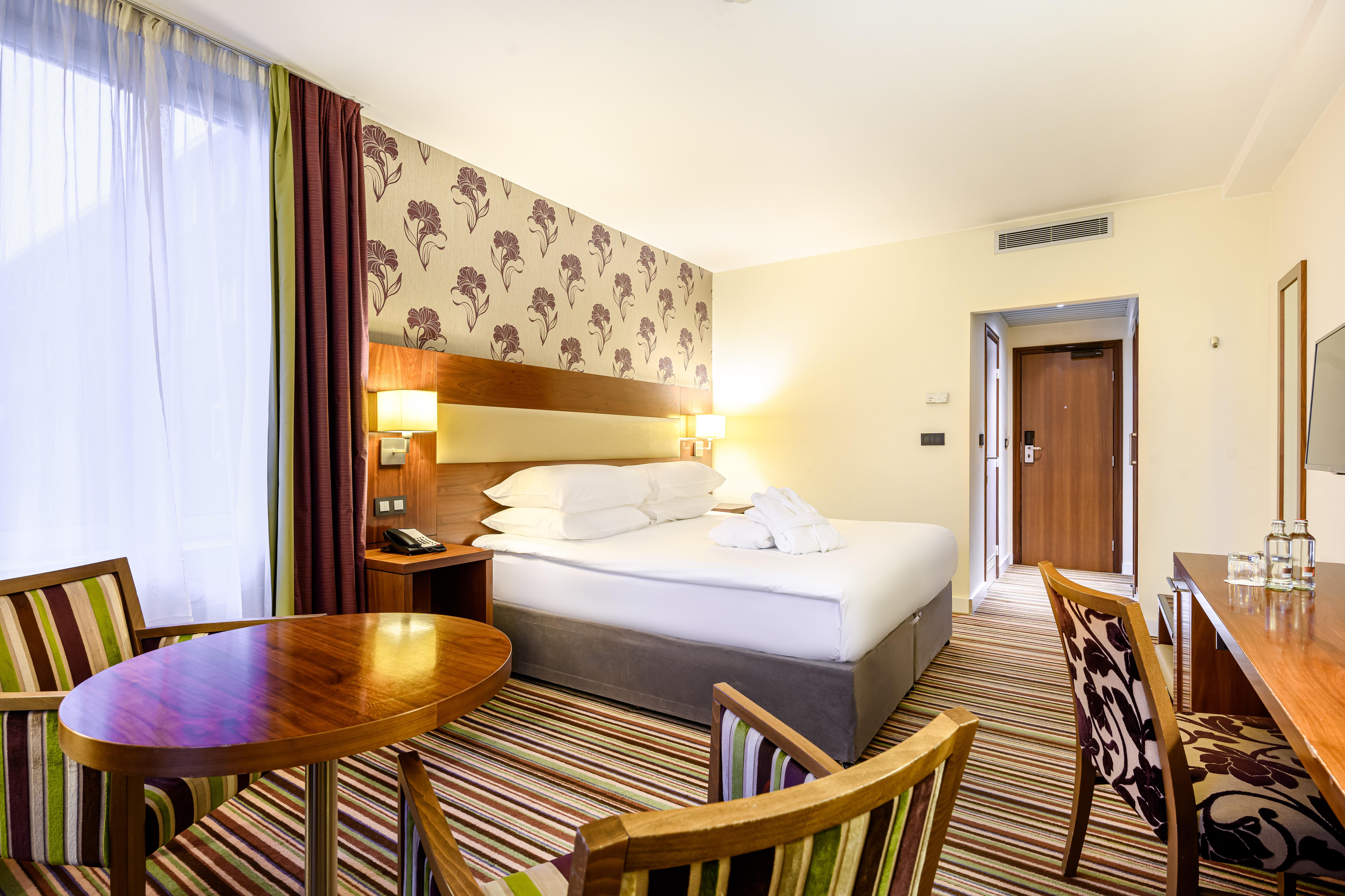 เมอร์เคียว ลีช ซิตี้เซ็นเตอร์ Hotel เลียจ ภายนอก รูปภาพ