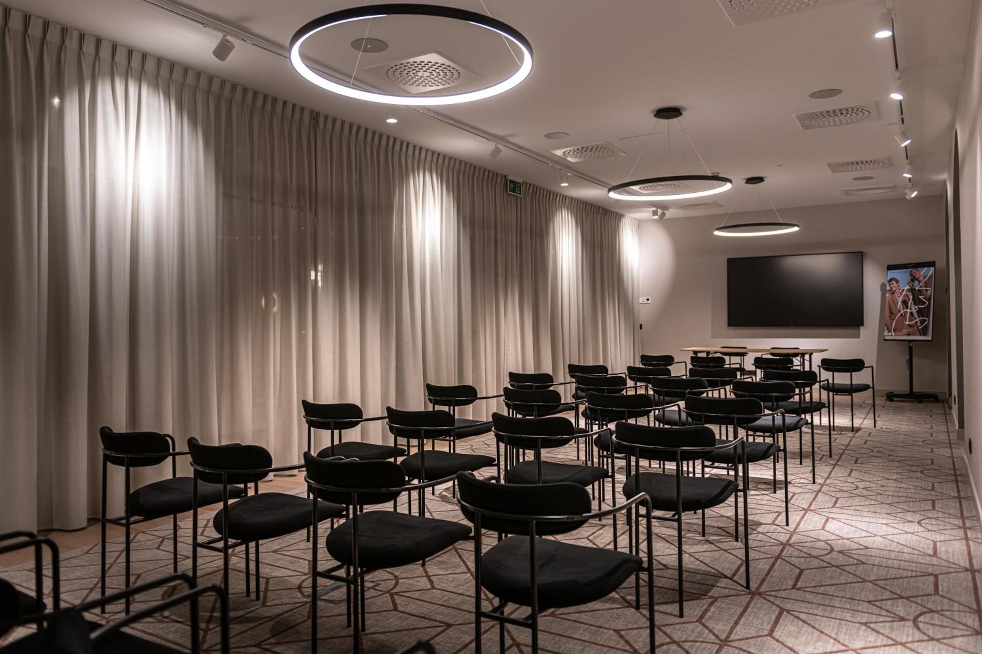 เมอร์เคียว ลีช ซิตี้เซ็นเตอร์ Hotel เลียจ ภายนอก รูปภาพ